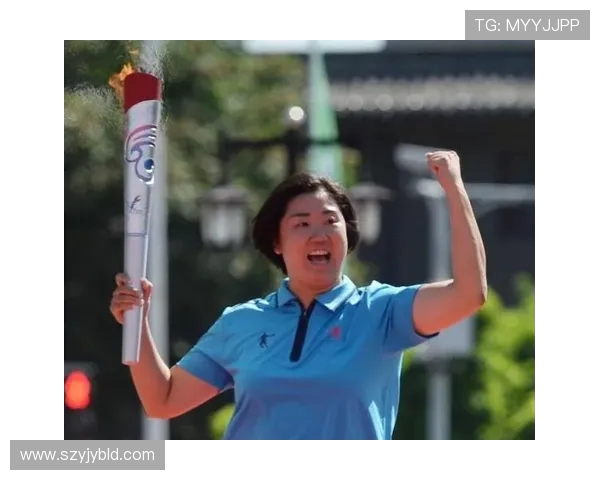 张娜专访:从青涩小将到网球明星的成长之路与心路历程回顾