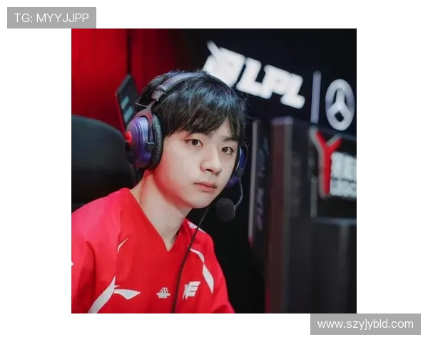 职业联赛特别报道:IG逆袭之路的艰辛与荣耀解析 职业联赛特别报道:IG逆袭之路的艰辛与荣耀解析