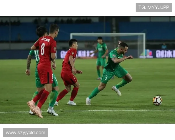 上港与国安点球争议引发热议球迷与专家各执己见分析对决焦点