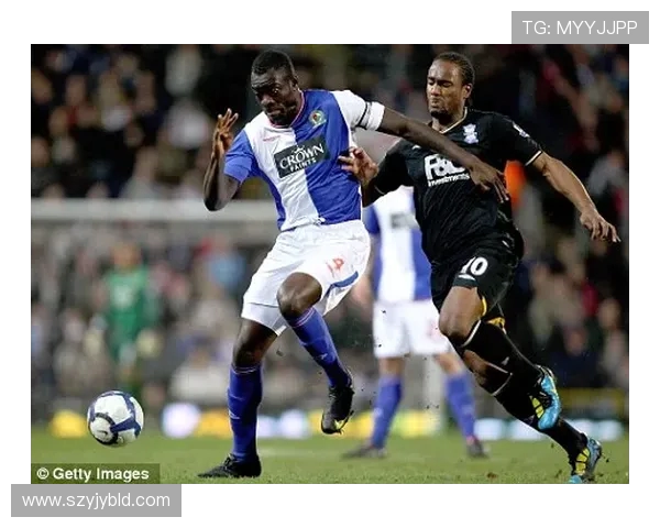 伯明翰主场迎战布莱克本双方争夺英冠积分榜关键胜利