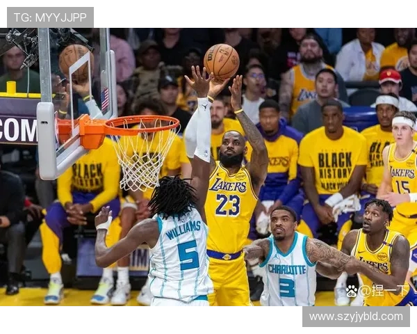 湖人火箭巅峰对决球皇争霸赛场再掀波澜