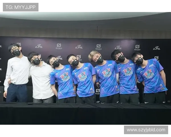 LNG战队在世界大师赛中以89分稳居积分榜首位，展现强劲实力