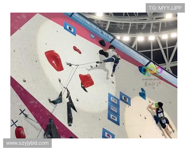 上海攀岩队在世界攀岩锦标赛中以53分稳居积分榜首位 上海攀岩队在世界攀岩锦标赛中以53分稳居积分榜首位